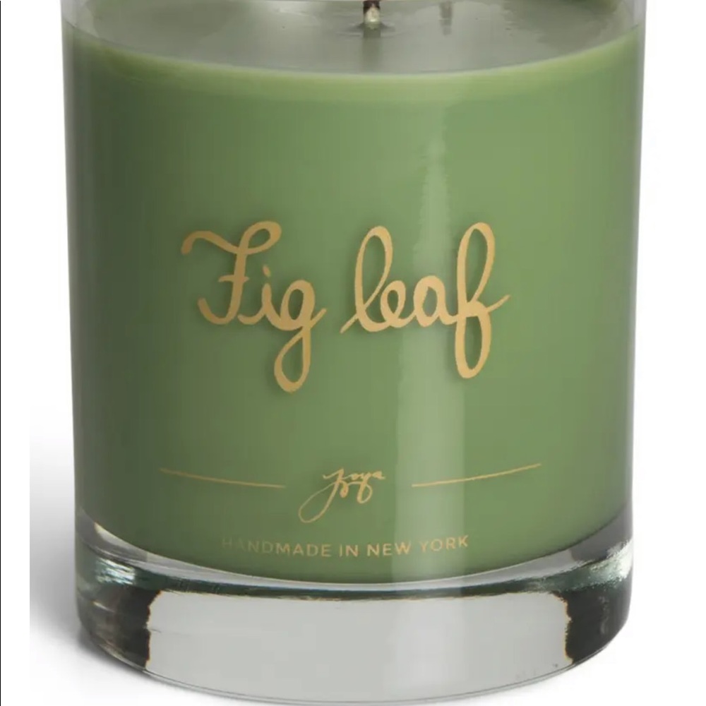 Fig Leaf Candle
JOYA - Picture 2 of 5